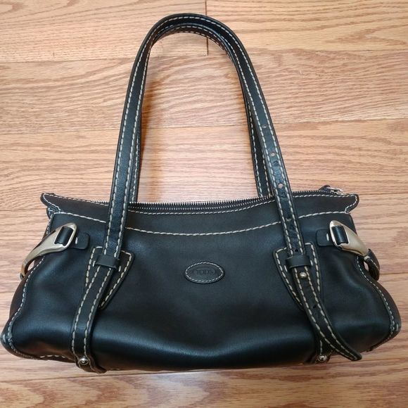 Vintage Tod's black leather baguette handbag - Picture 3 of 7